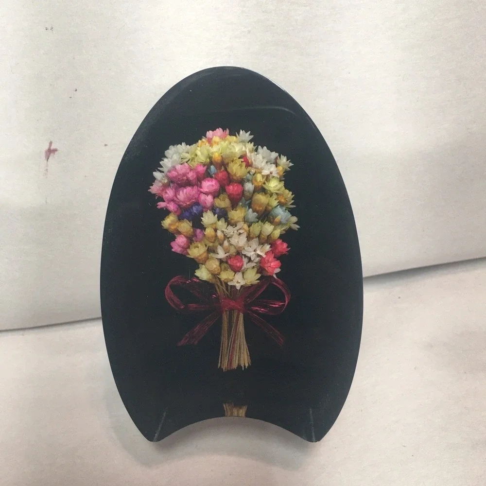 Vintage Lucite acrylic dried flower bouquet paperweight